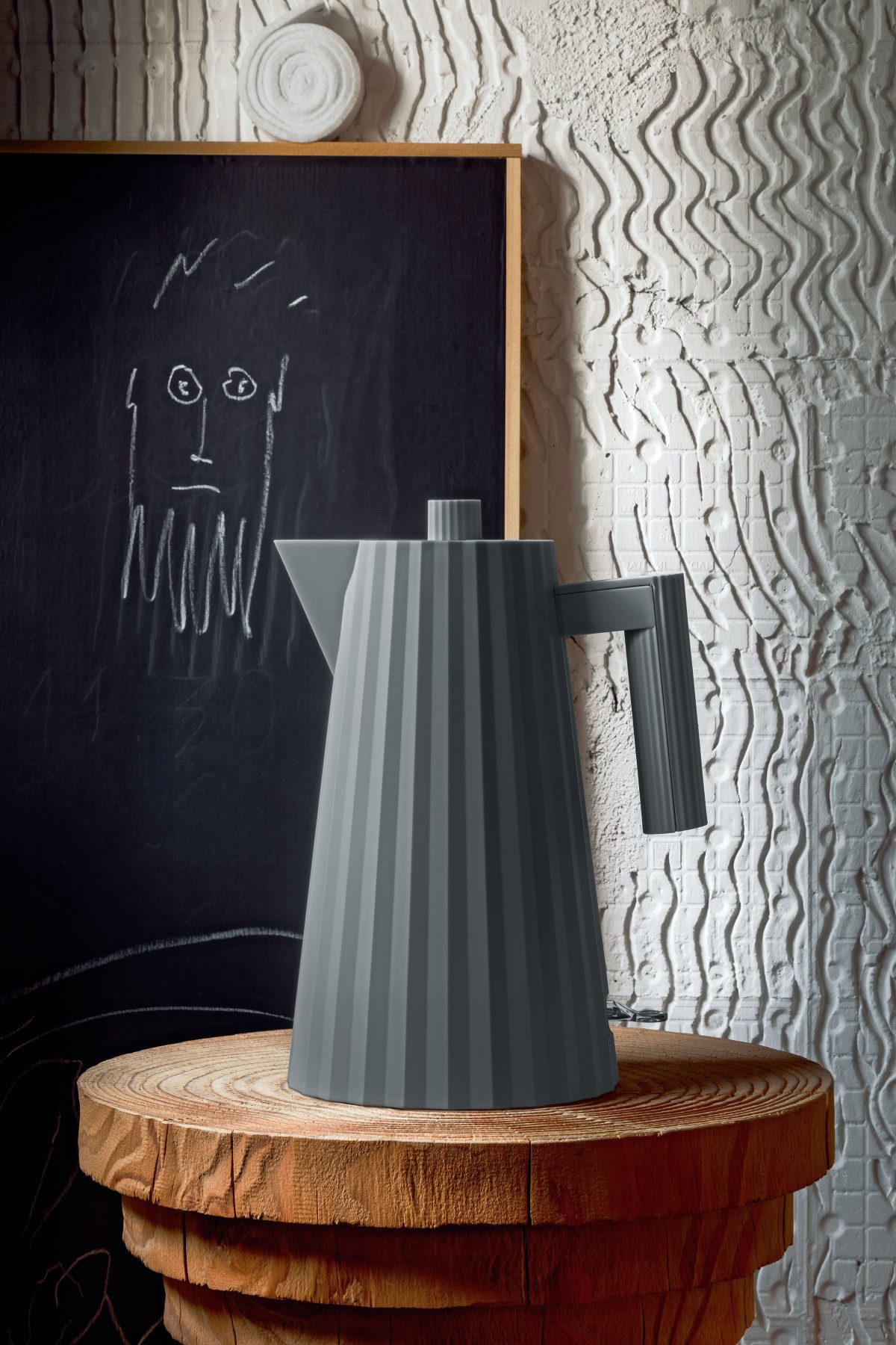 Alessi Bollitore Elettrico Plissé Grigio  170cl - immagine 2