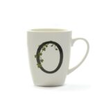 LA PORCELLANA BIANCA Mug Atupertu lettera "O"