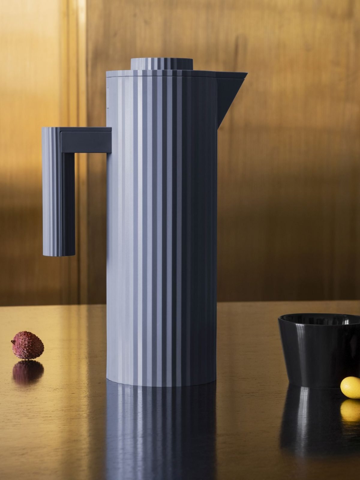 ALESSI Caraffa termoisolante Plissé grigia - immagine 2