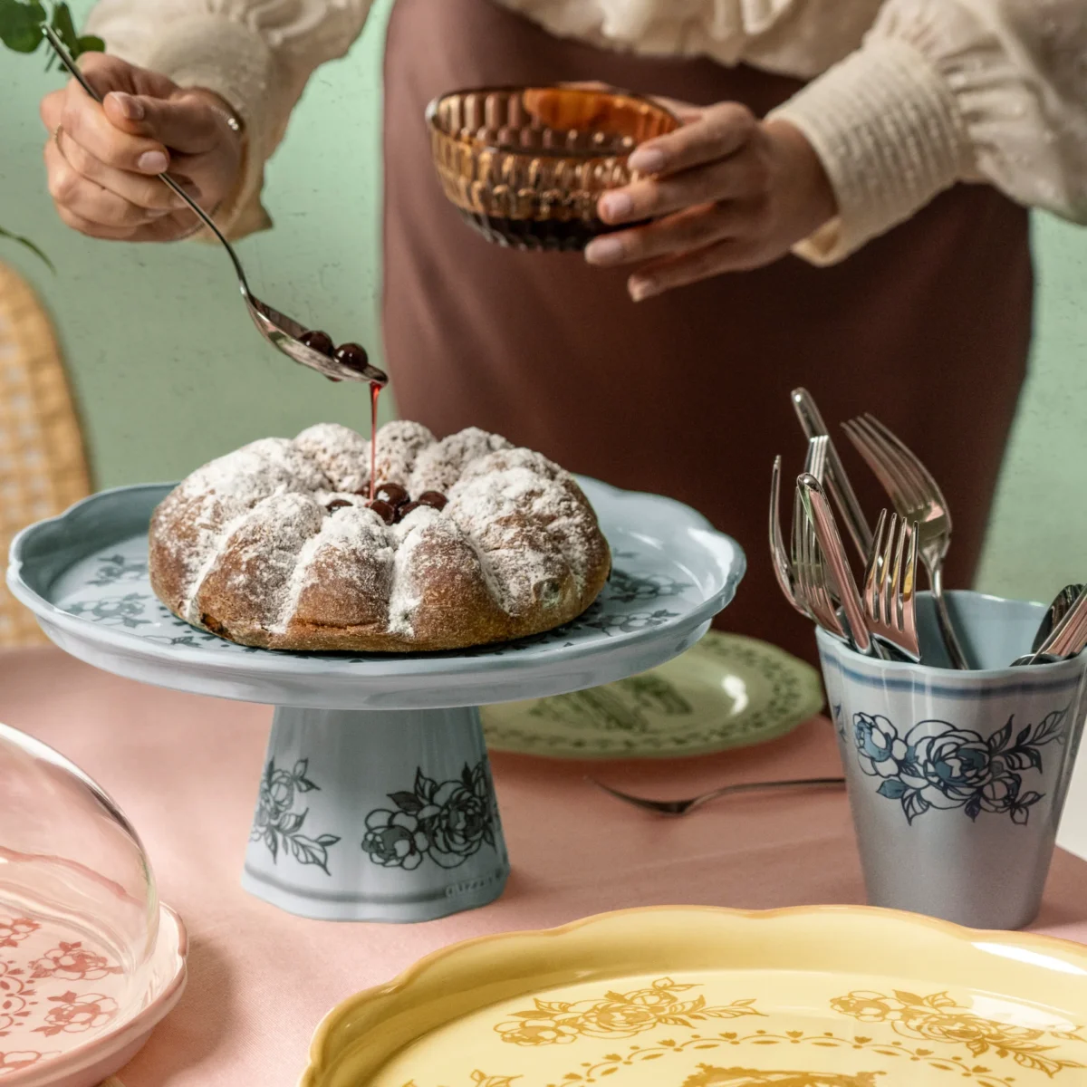 Guzzini Alzata con campana "JOSEPHINE" 2 in 1  colore Dusty blue - immagine 2