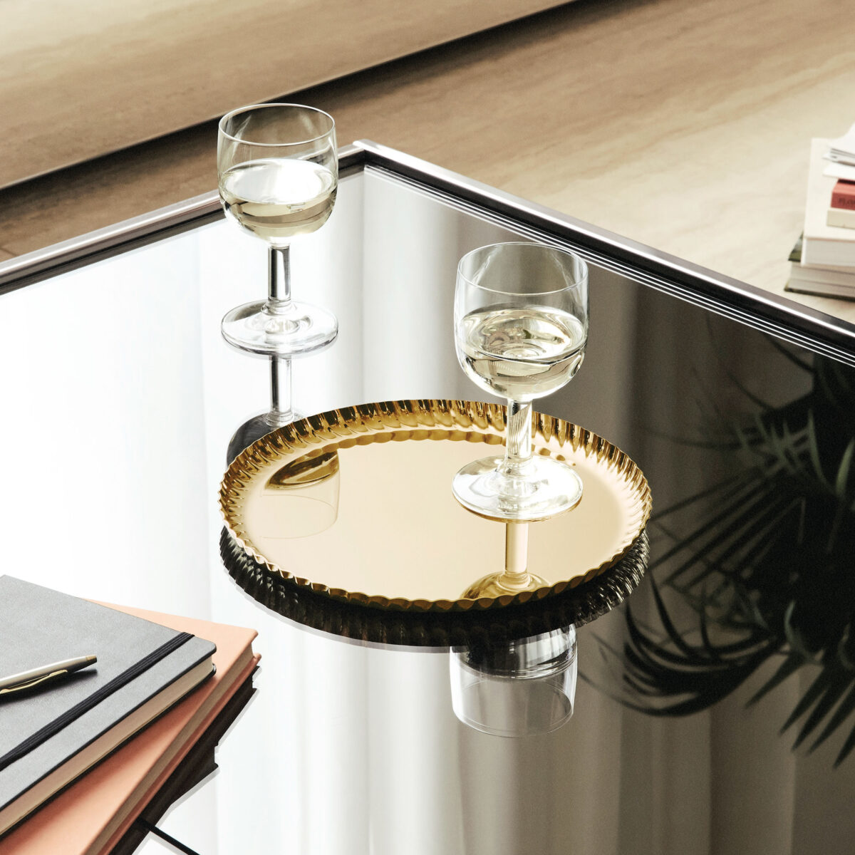 ALESSI Vassoio rotondo ø 23  "Pleats" acciaio PVD oro - immagine 2